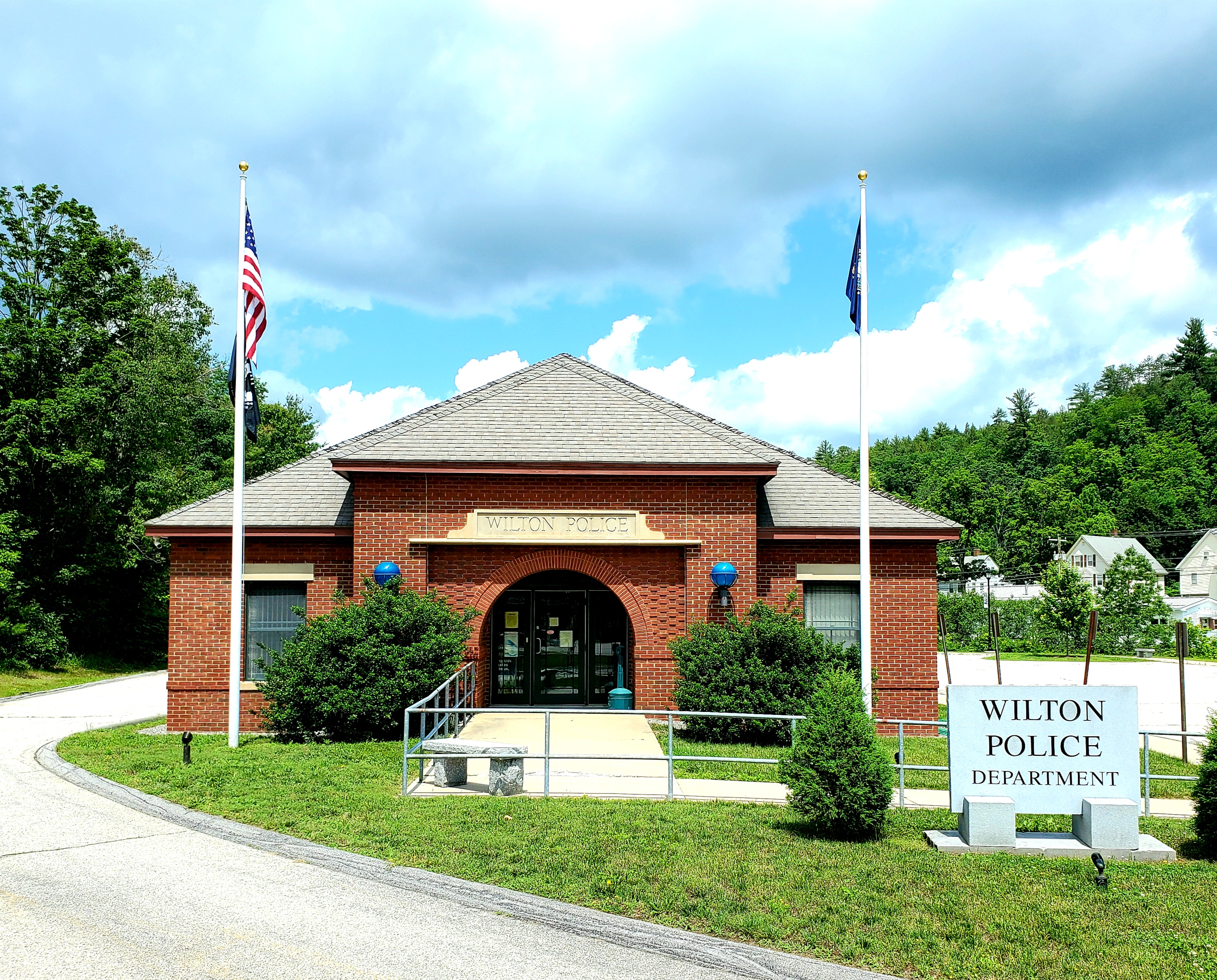 Wilton Police Department, NH Public Safety Jobs